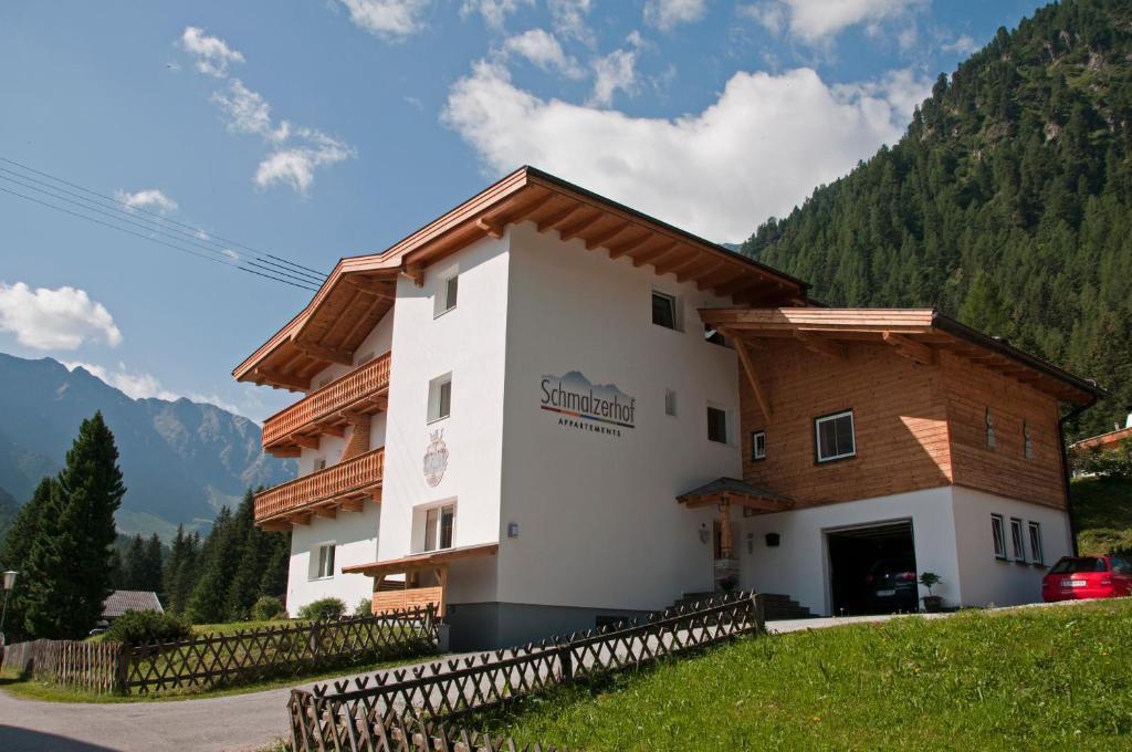 Appartements Schmalzerhof Gries im Sellrain Bagian luar foto