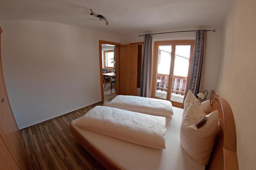 Appartements Schmalzerhof Gries im Sellrain Ruang foto