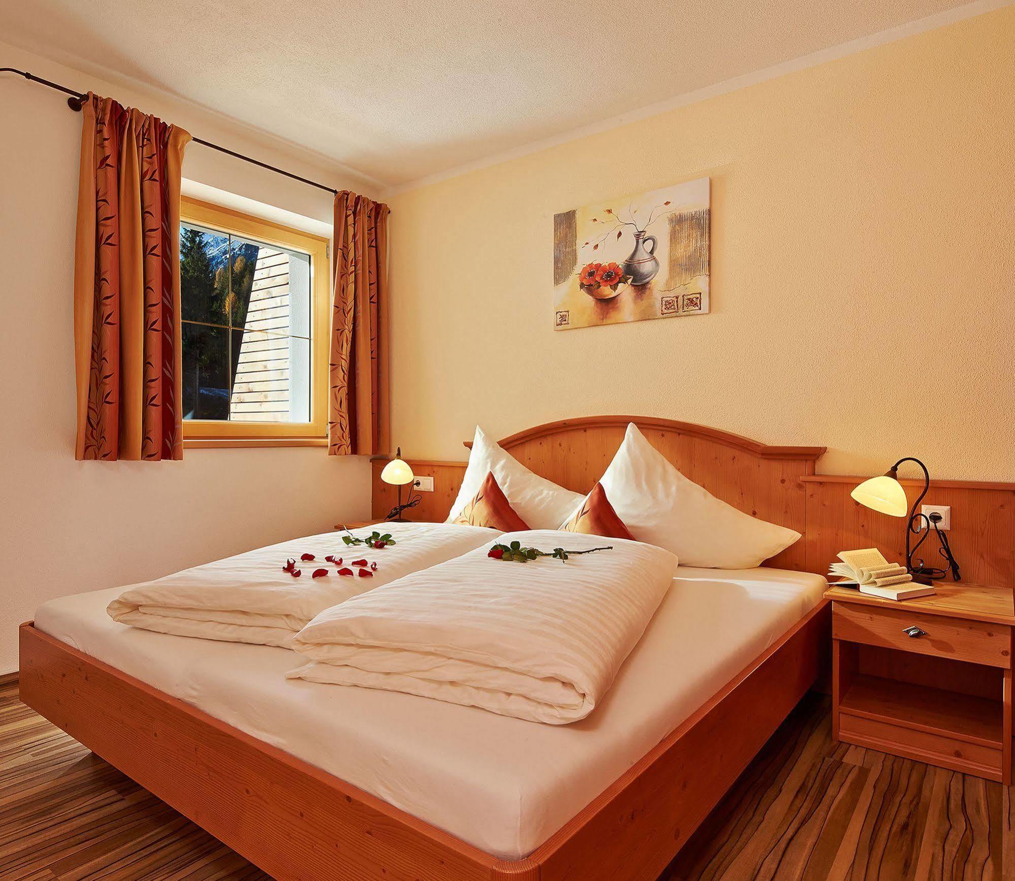 Appartements Schmalzerhof Gries im Sellrain Bagian luar foto