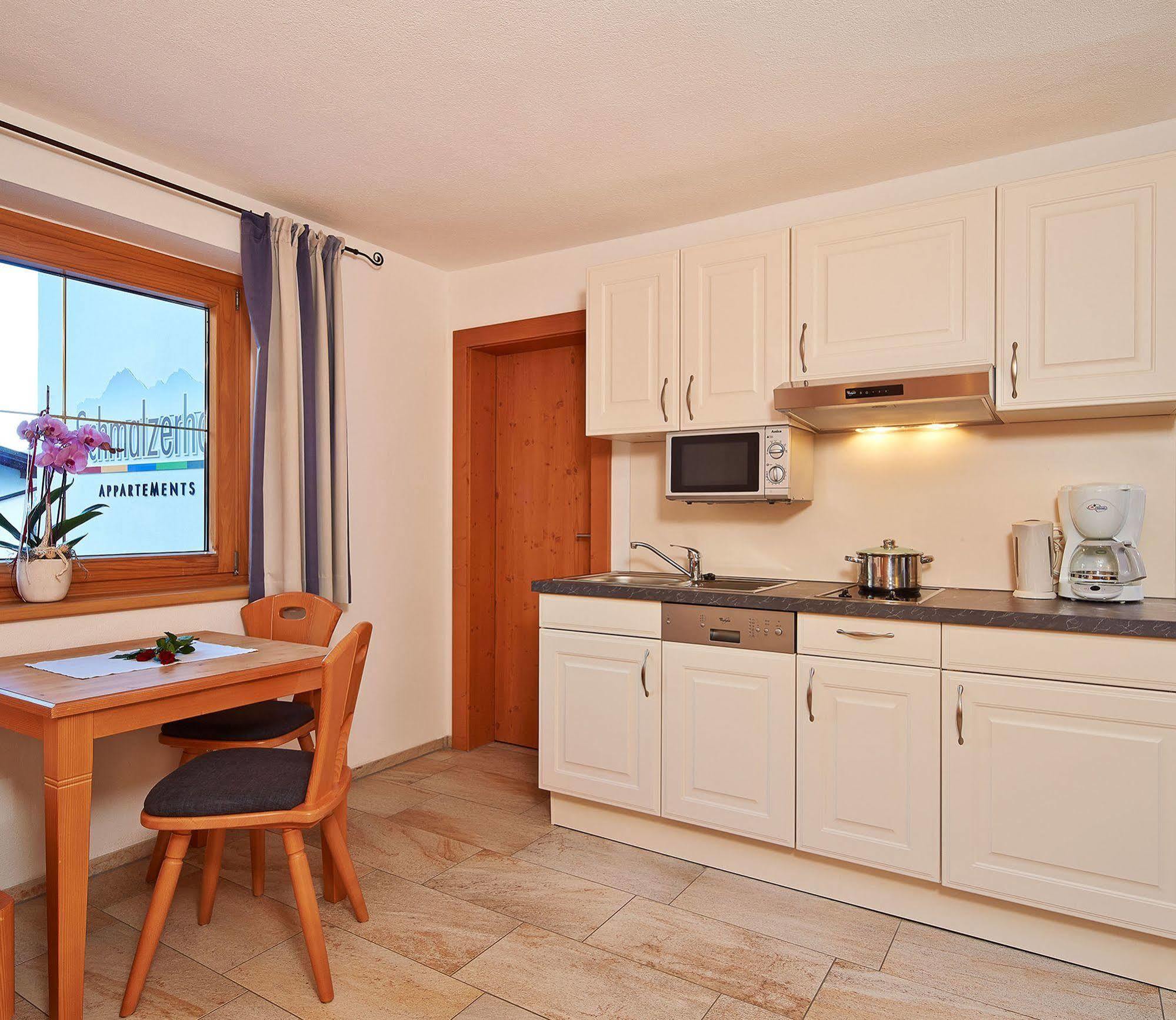 Appartements Schmalzerhof Gries im Sellrain Bagian luar foto