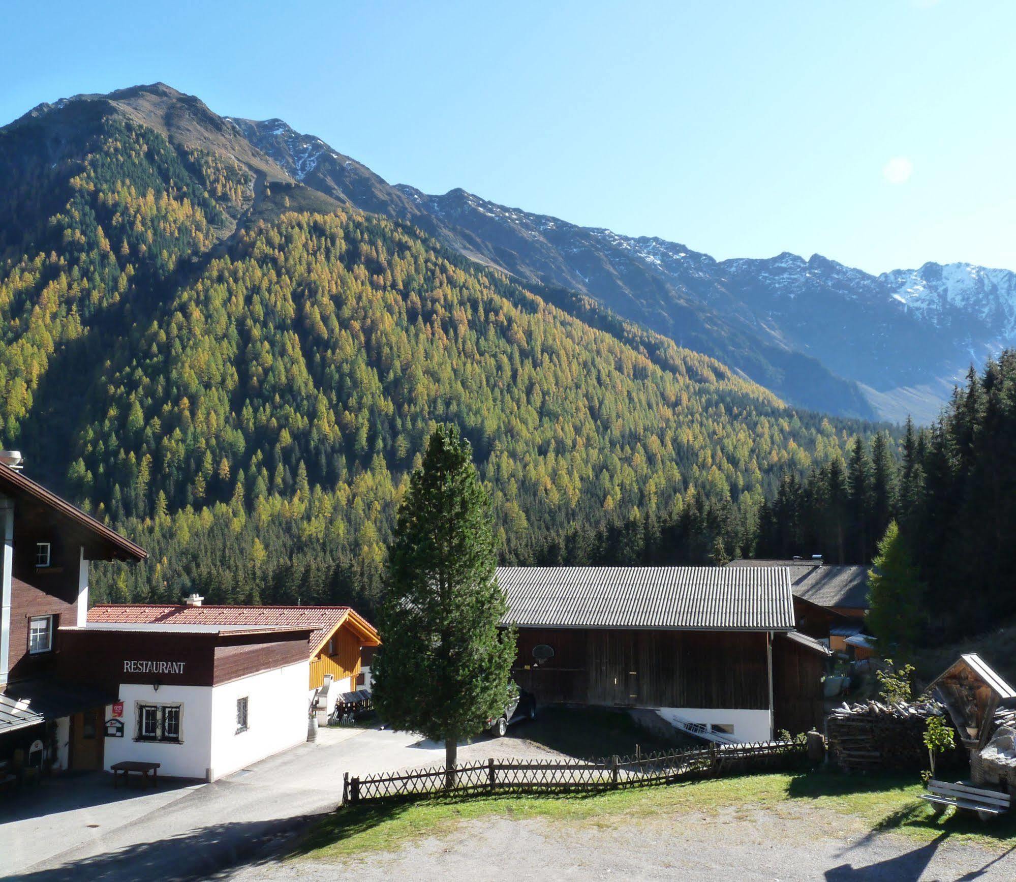 Appartements Schmalzerhof Gries im Sellrain Bagian luar foto